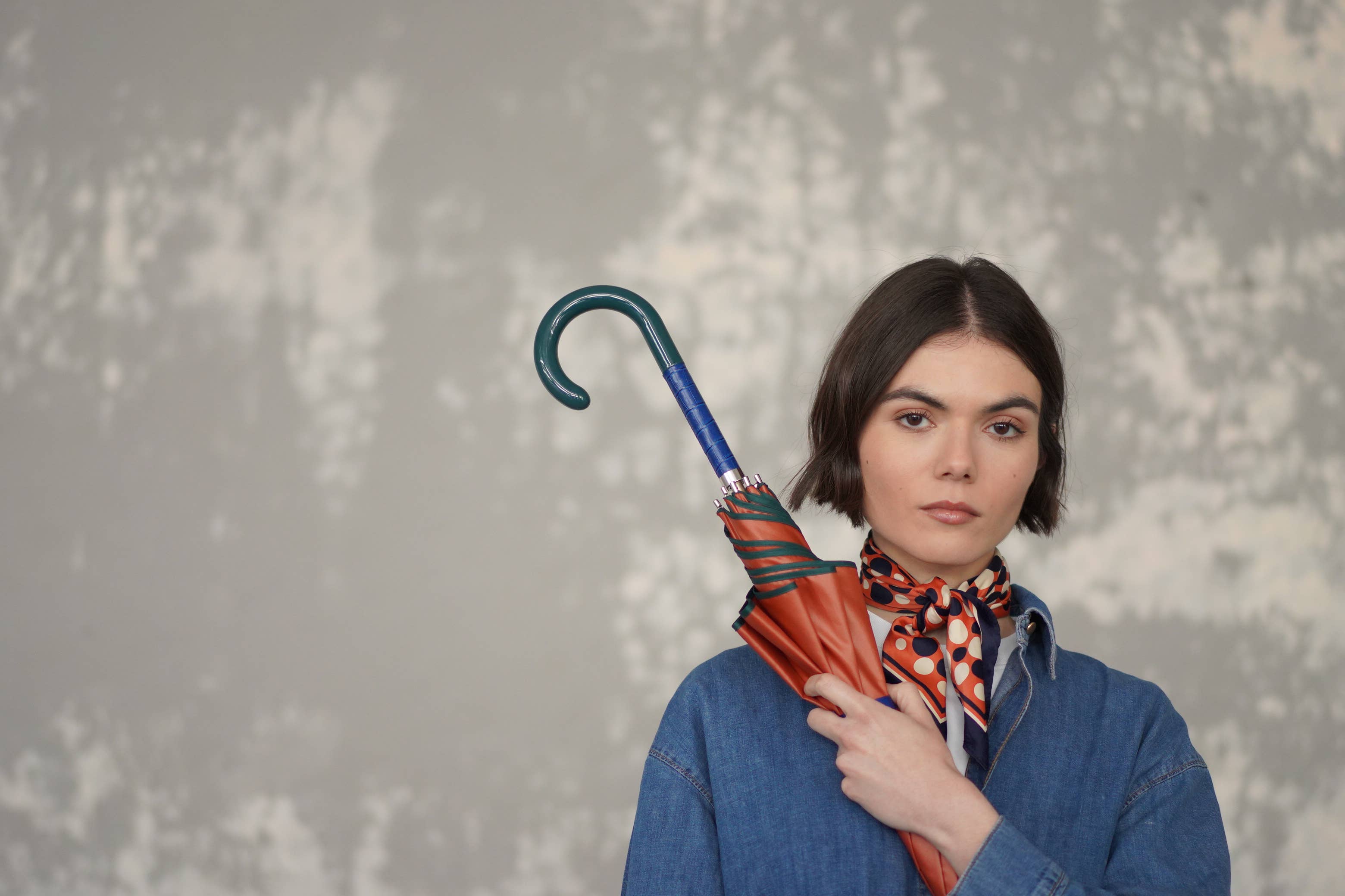 Ezpeleta – Engroshandel Paraply - Dame – EZPELETA Glat Auto Paraply med designdetaljer7