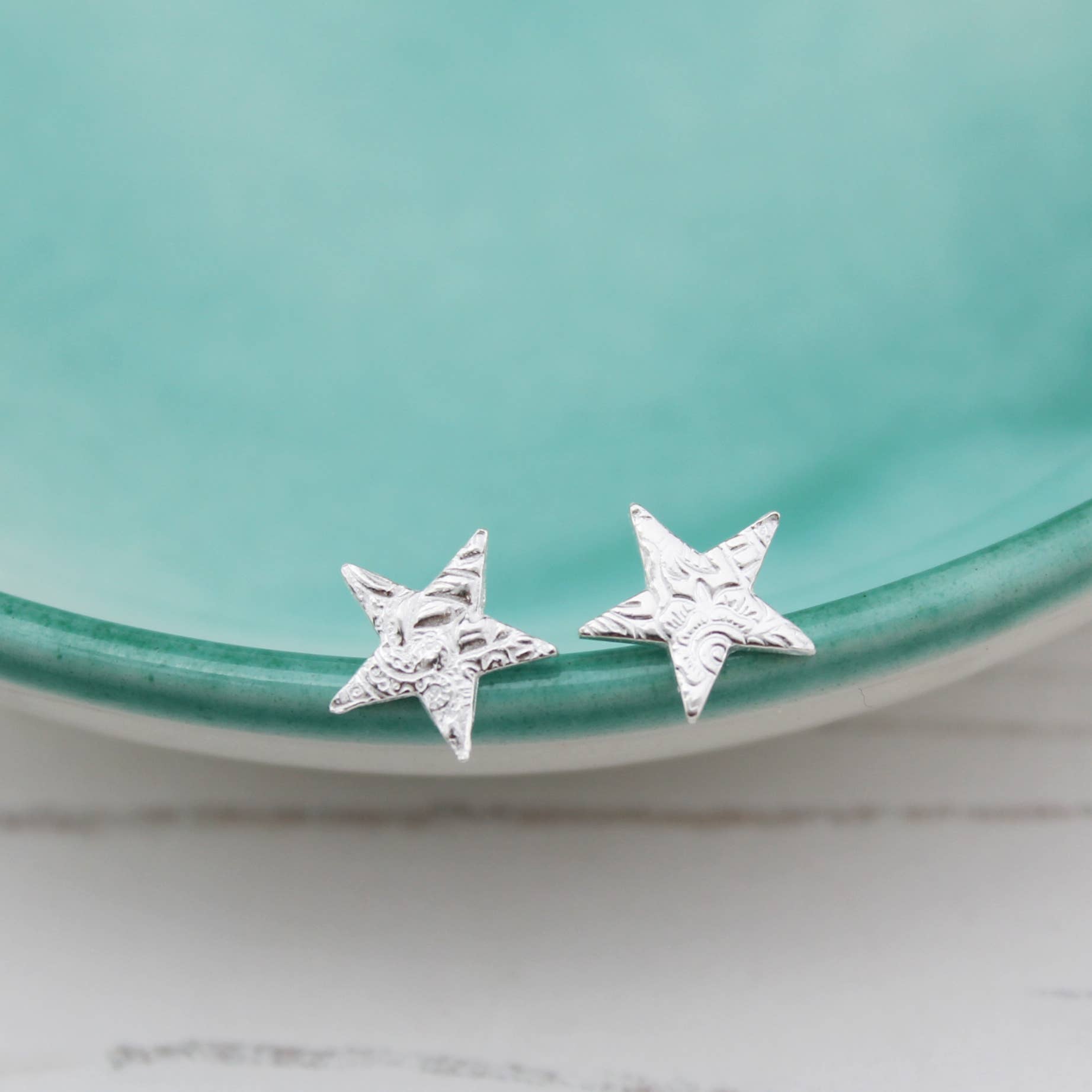 Lucy Kemp Jewellery – wholesale Stud/post earrings – Sterling Silver Textured Star Studs4