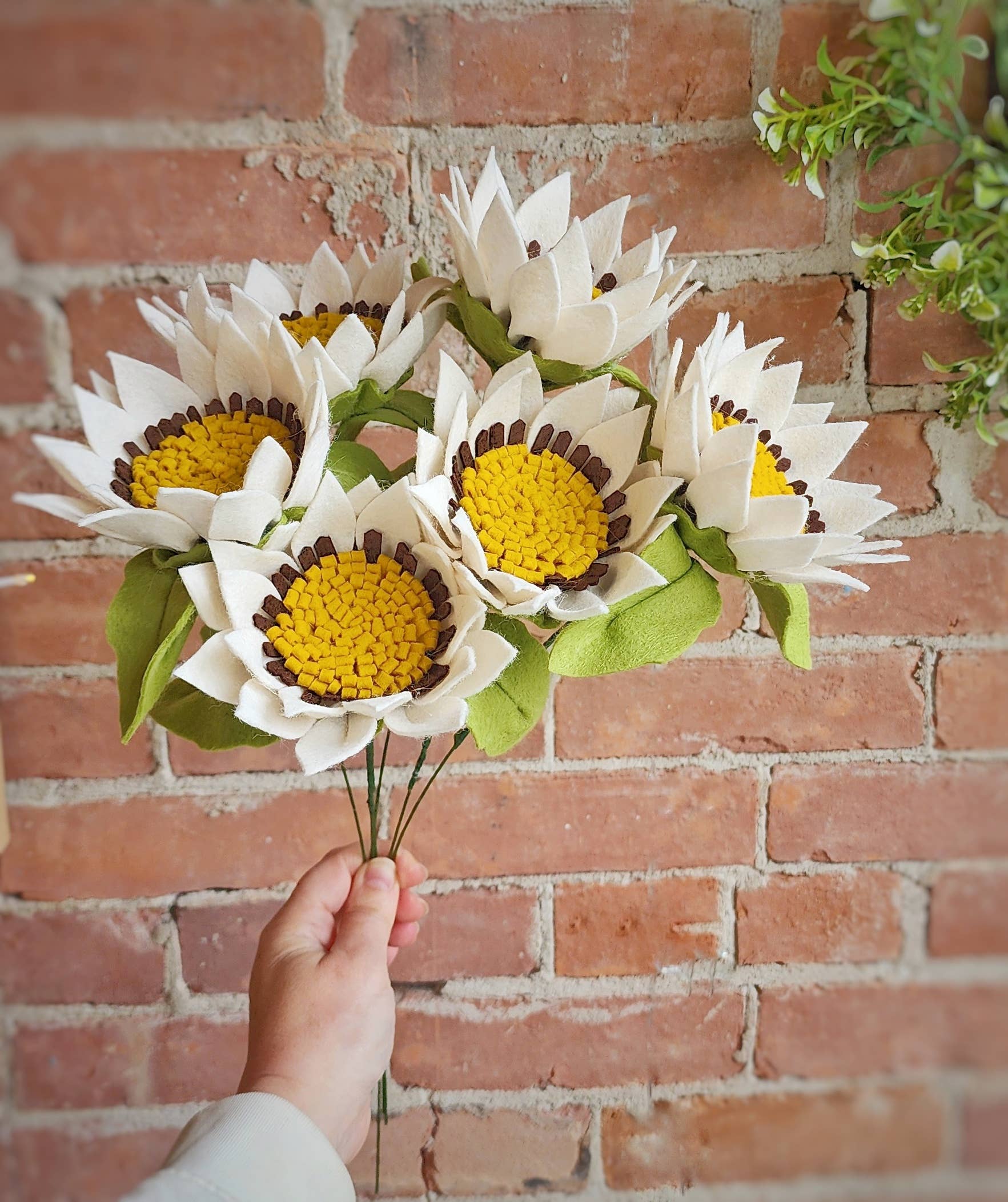 Madymae Felt Florals - Wholesale Artificial Flowers - Felt Sunflower2