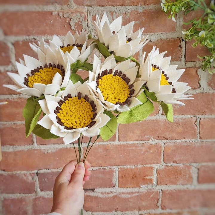 Madymae Felt Florals - Wholesale Artificial flowers - Felt Sunflower2