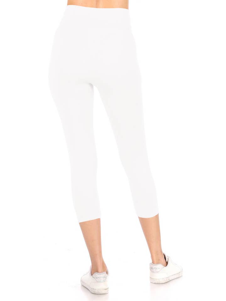 MOA COLLECTION - Wholesale Athletic/Lounge Leggings - Women's - Women's Casual Solid Seamless Capri Leggings45