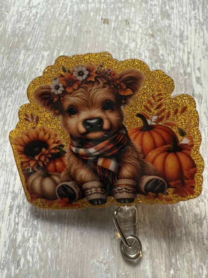 Porta Badge Scozzese Highland Cow per la vendita all'ingrosso da parte di The Wild Poppy