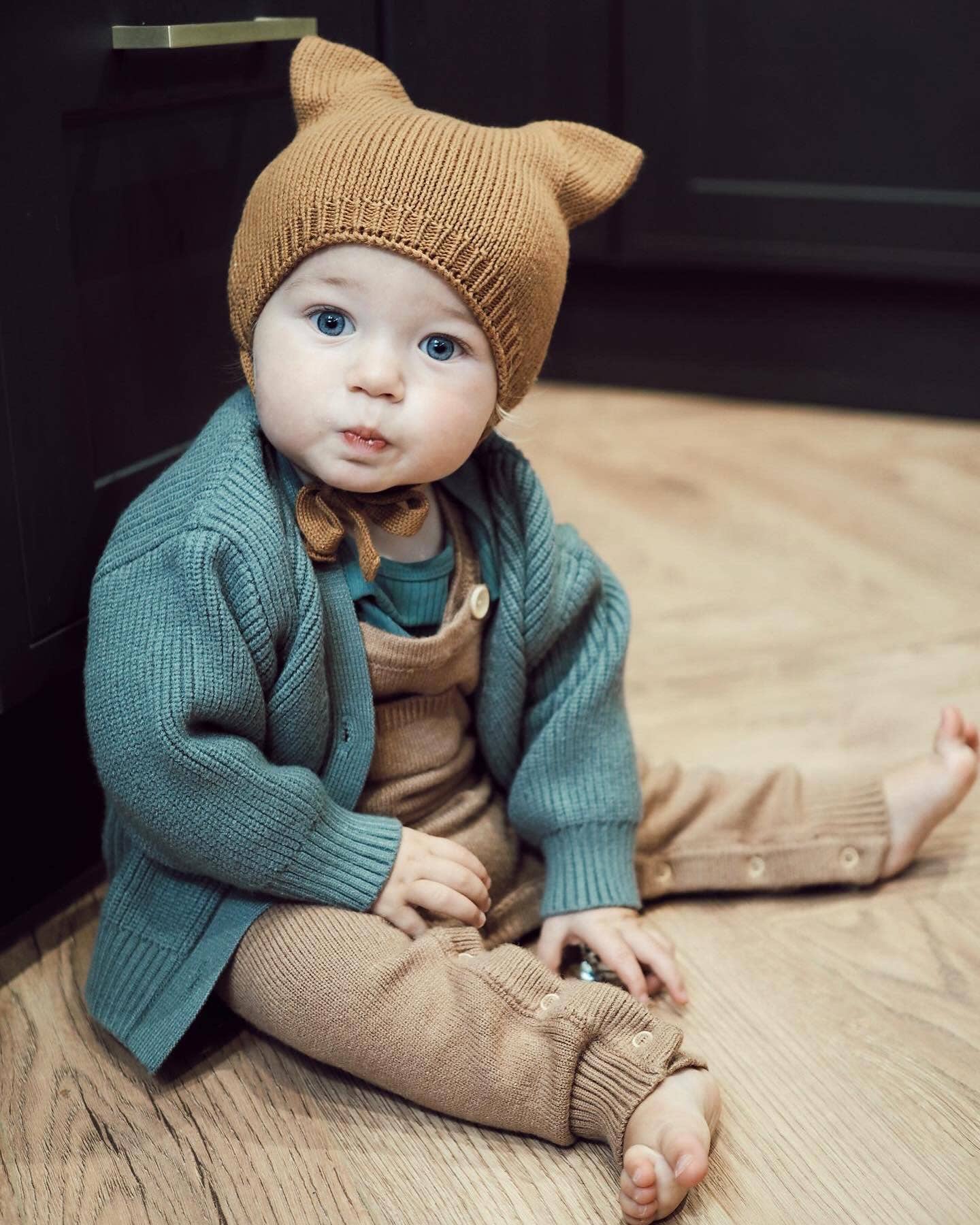 Ada Baby – wholesale Newborn/knit hat – Baby – Knit Baby Hat with Ears2
