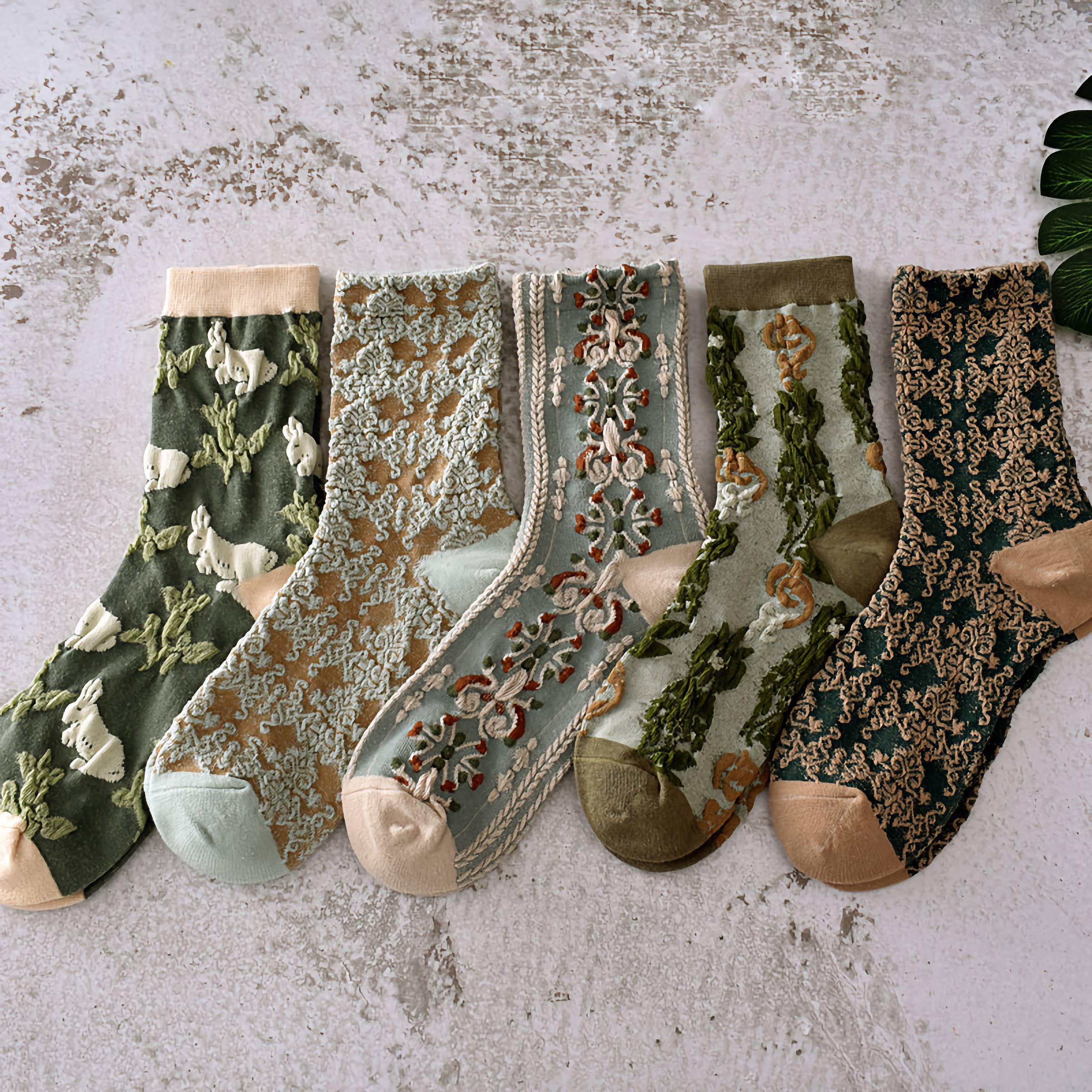 Happy Knits - Wholesale Socks - Women's - Green Floral Socks - Vintage Crew Socks For Women Cozy7