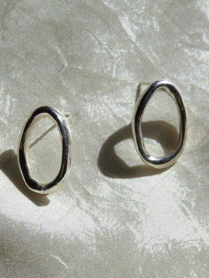 Organische Open Cirkel Oorbellen voor wholesale door Dea Dia