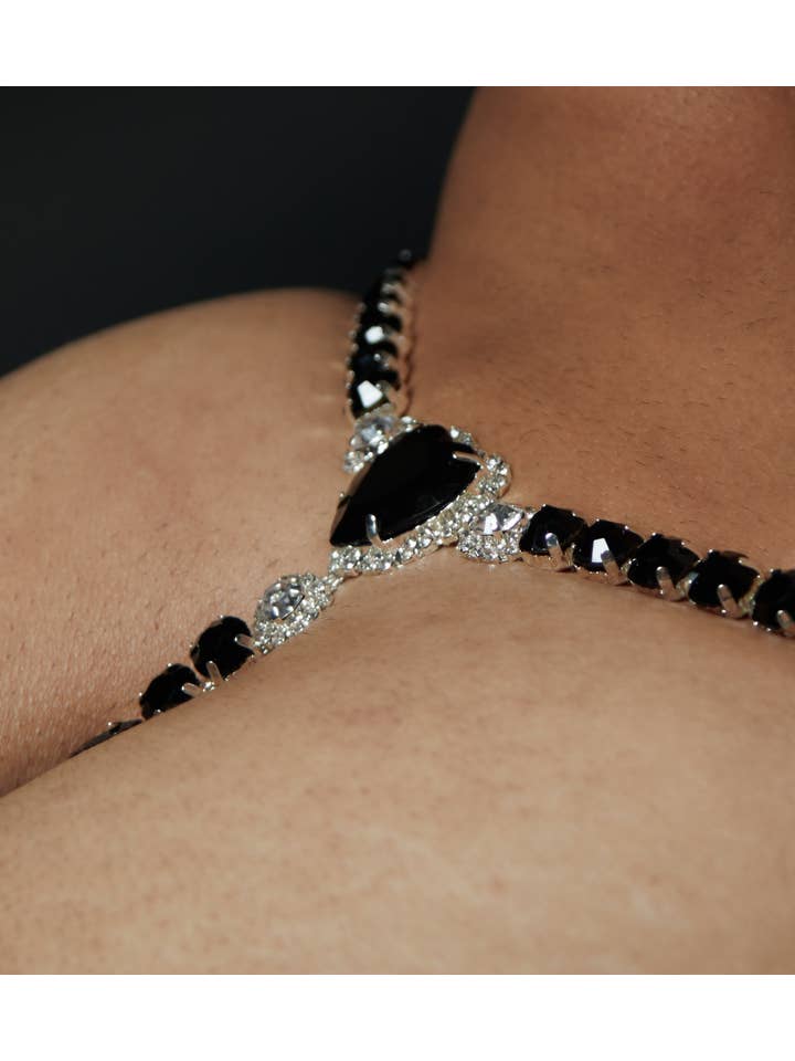 Project Claude - Vendita all'ingrosso Intimo - Uomo - T-Back a T in velluto nero con scritta «Crystal Heart»3