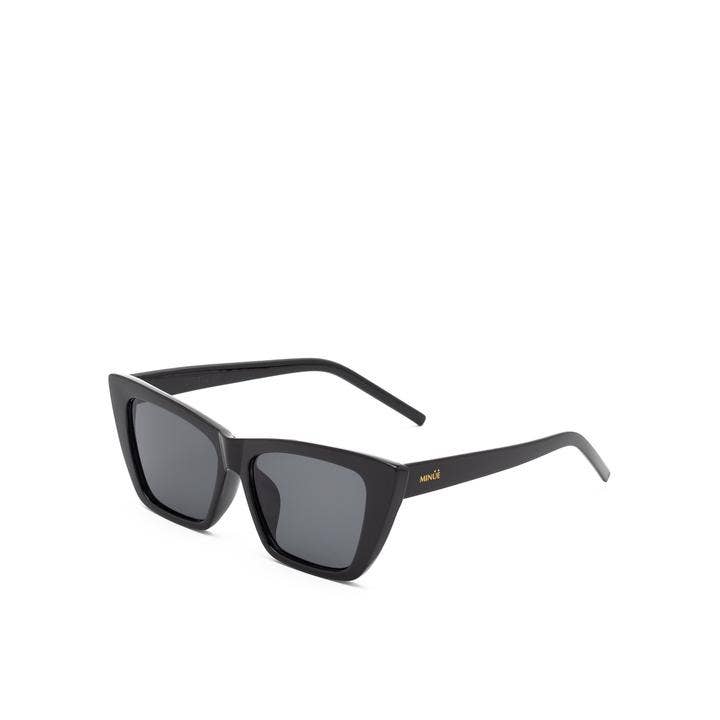 Minue Opticians – Großhandel Sonnenbrille – Damen – TOLLES SCHWARZ. Sonnenbrille3