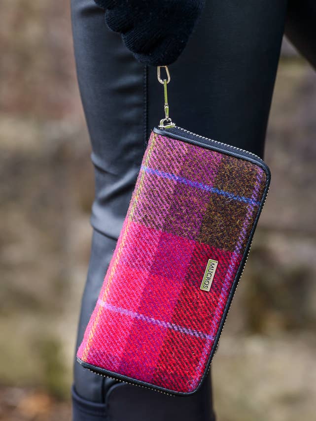 Portafoglio 223 per la vendita all'ingrosso da parte di Mucros Weavers