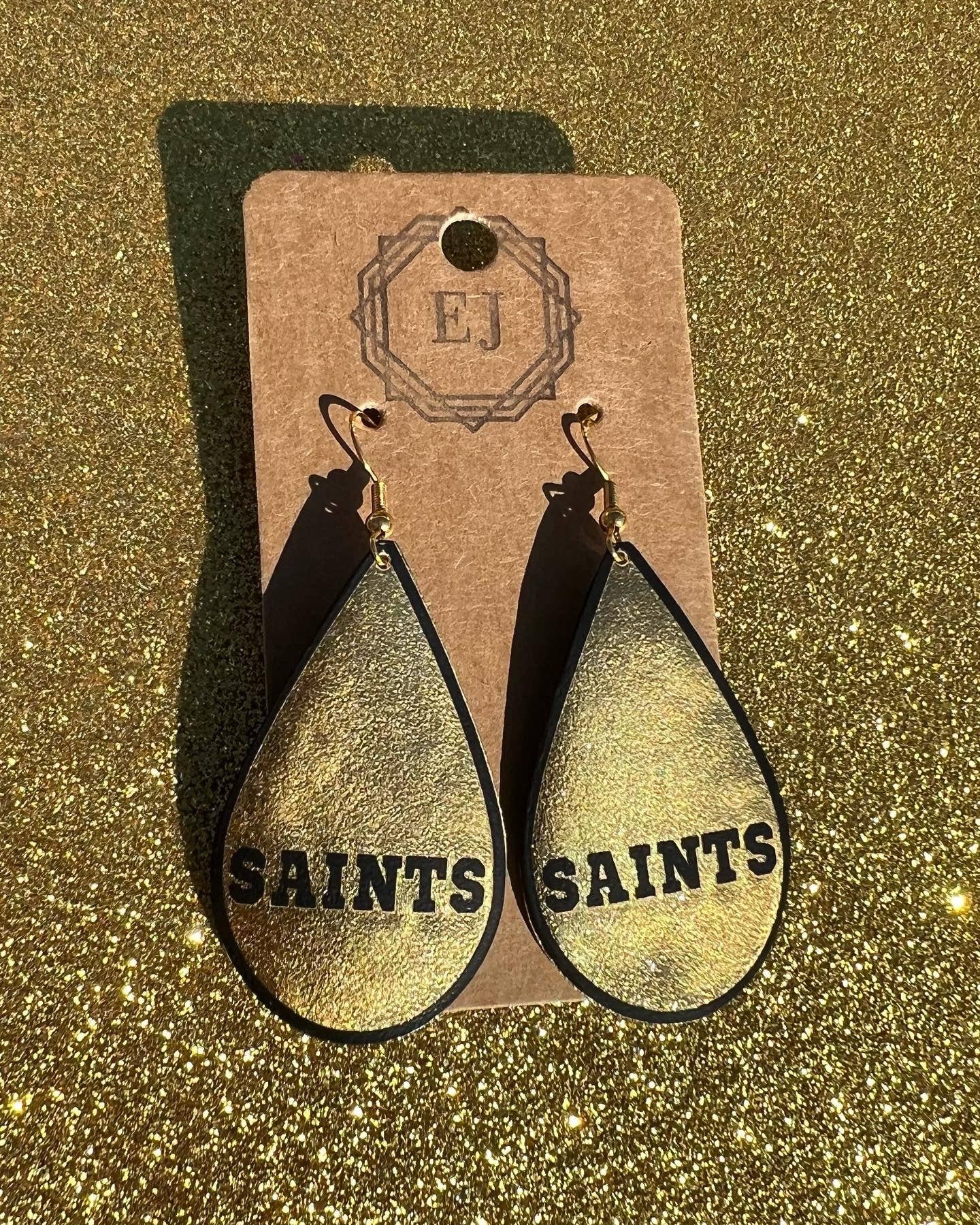 Elizabeth James Artisan Jewelry – Engroshandel Hængeøreringe og creoløreringe – Fangst Spil, Ikke Følelser5