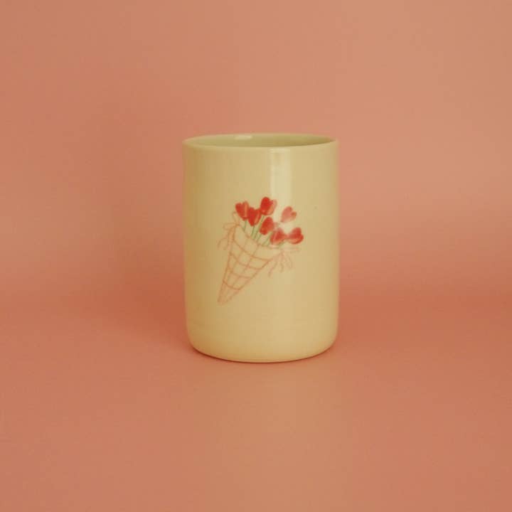Tulip bouquet Cup for wholesale by Lilas Clayground