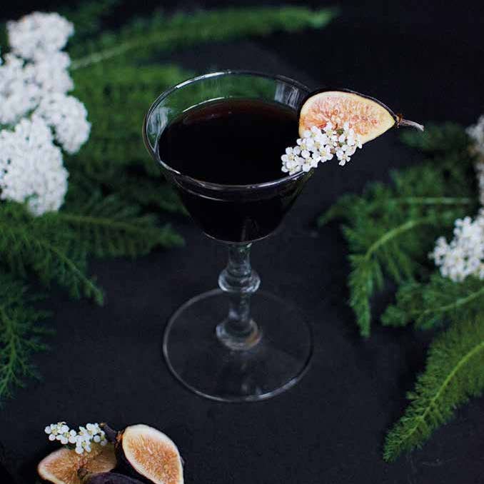 National Book Network - Wholesale Cookbook - Flower Infused Cocktail: Flowers, with a Twist