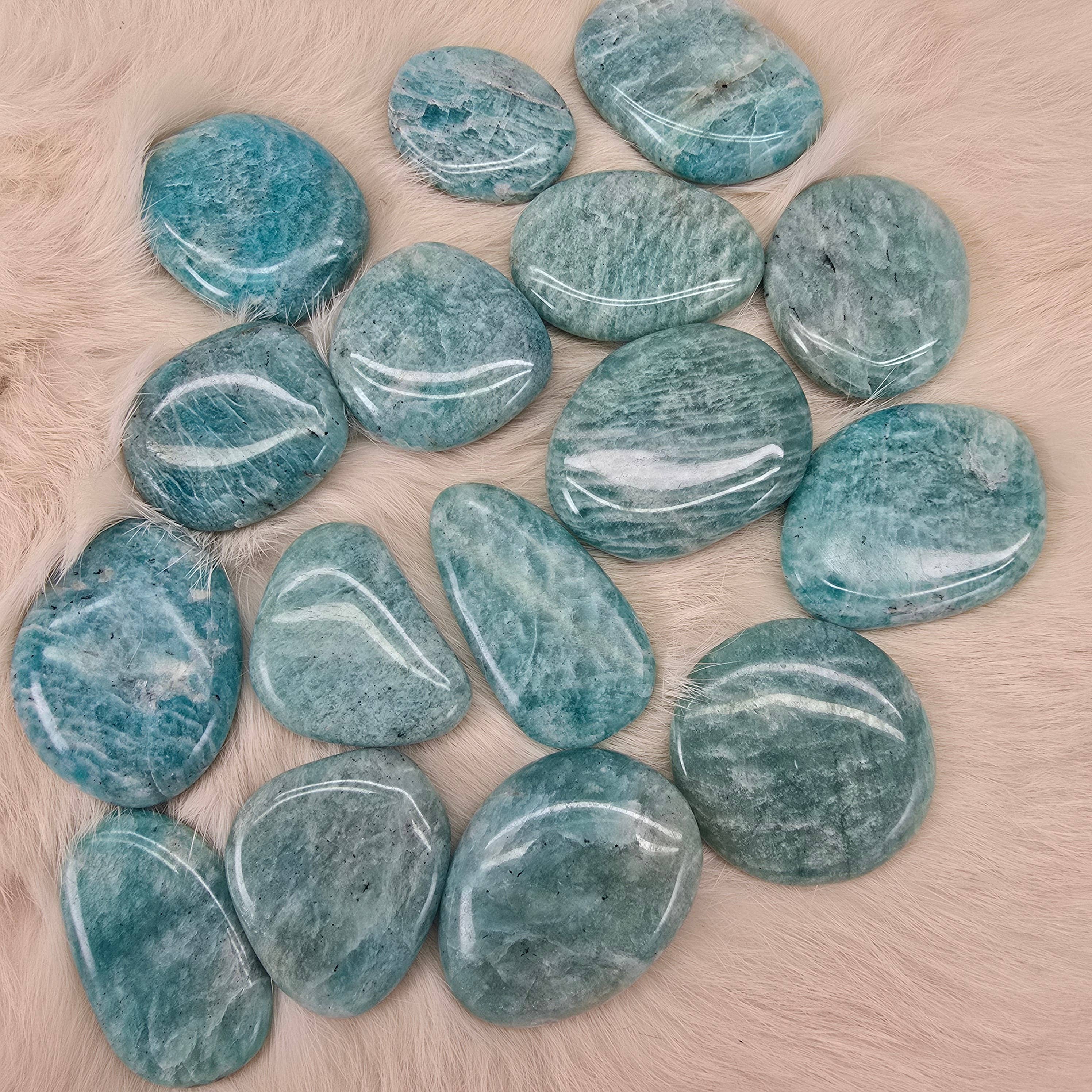 Aquamarine Daydream Wholesale – Großhandel Spiritueller Stein/Kristall – 0,5 Kilo Amazonit Flachpalmen ~ Großhandelskristalle ~ Mineralien1