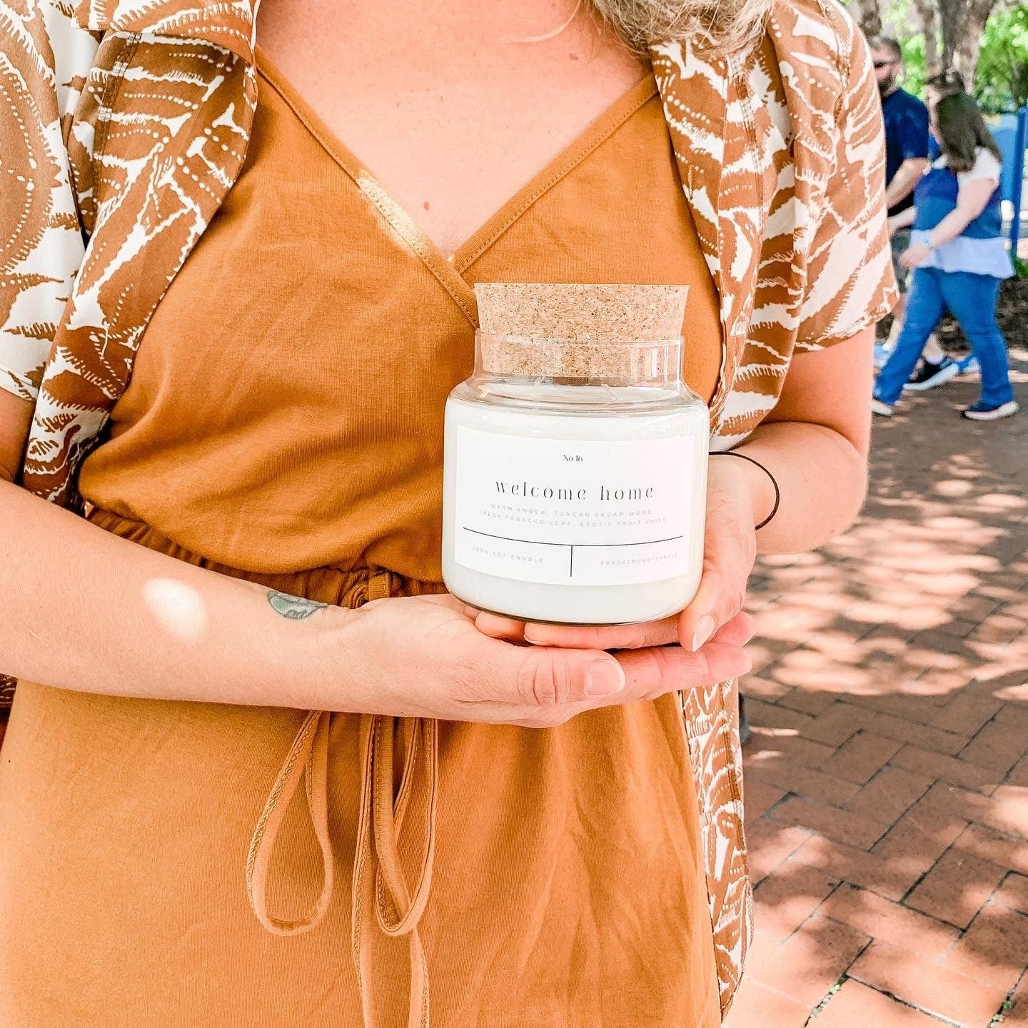 Forget Me Not Candle - Wholesale Jar/filled candle - Welcome Home 22 oz Glass Candle – Sold as a Case Of 32