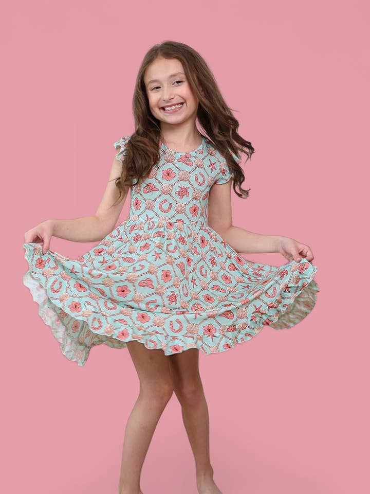 ROBE RÊVE À VOLANTS À MANCHES COURTES COWGIRL CÔTIÈRE pour la vente par Dream Big Little Co.