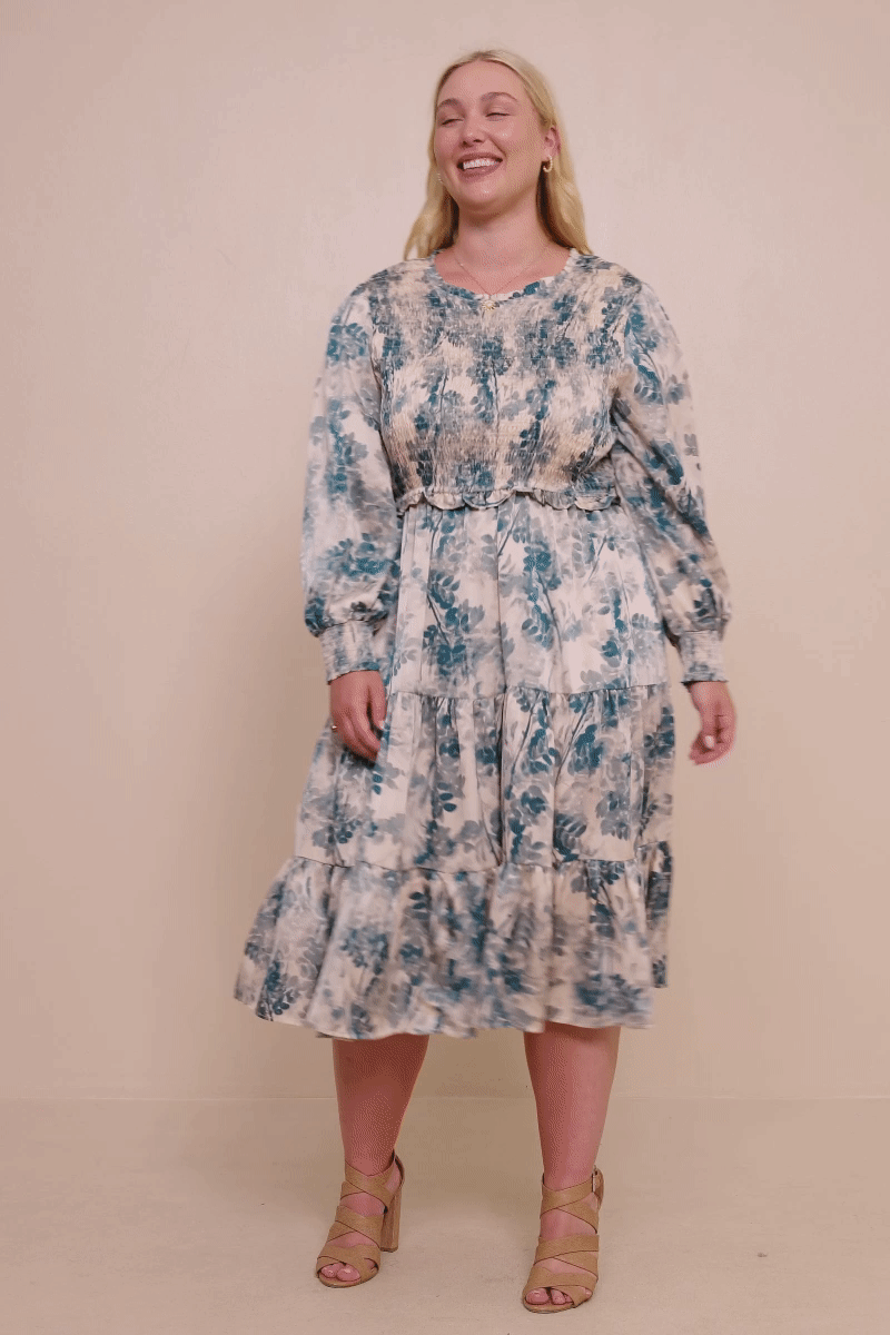 Beige Vestido de satén con cuerpo fruncido y estampado botánico para mujer de venta al por mayor en Faire8