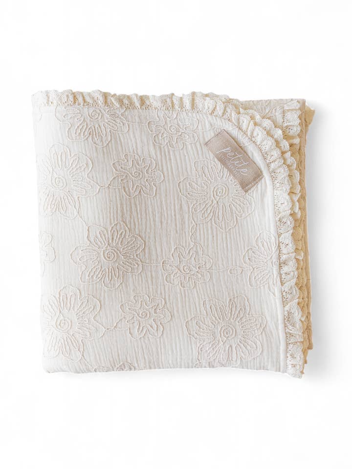 PETITE EvelinaApparel - Wholesale Bedding blanket – Kids & Baby - Muslin Blanket / Natural Embroidered0