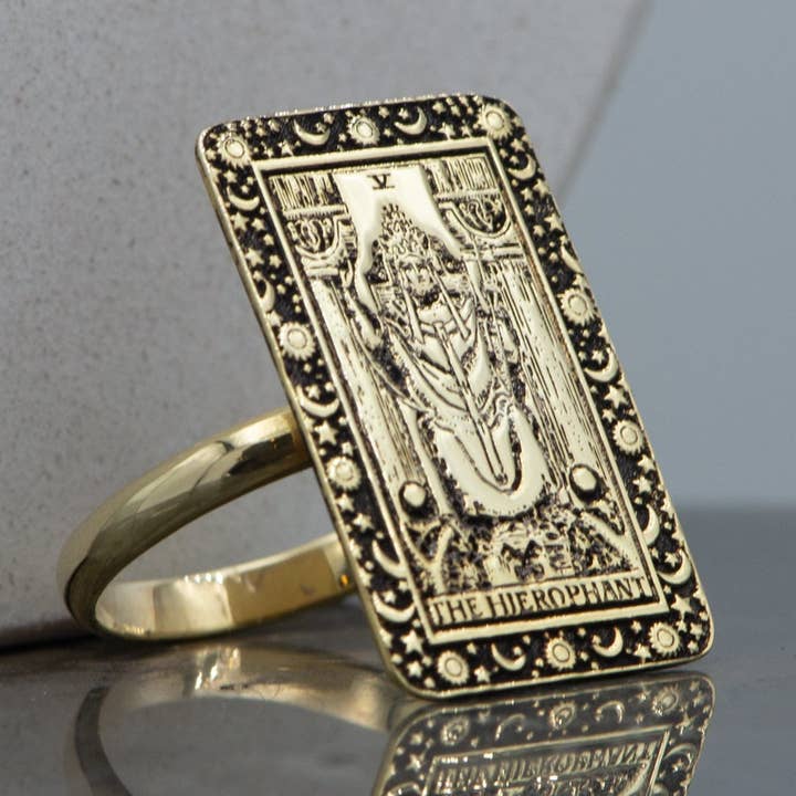 Carte de tarot The Hierophant gravée en argent sterling 925 pour la vente par DreamedBy