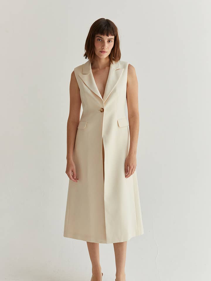 CJ8953 - Sasha Sleeveless Long Blazer for wholesale by Crescent