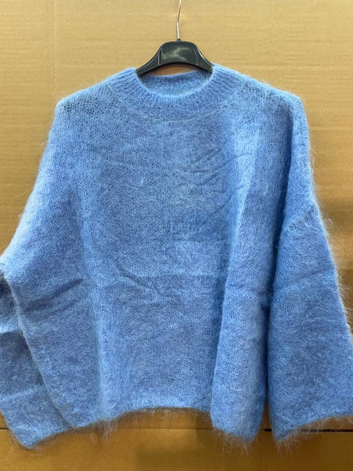 LĂA & LUC - Wholesale Knit Sweater - Women's - Mohair sweater REF. 2157820