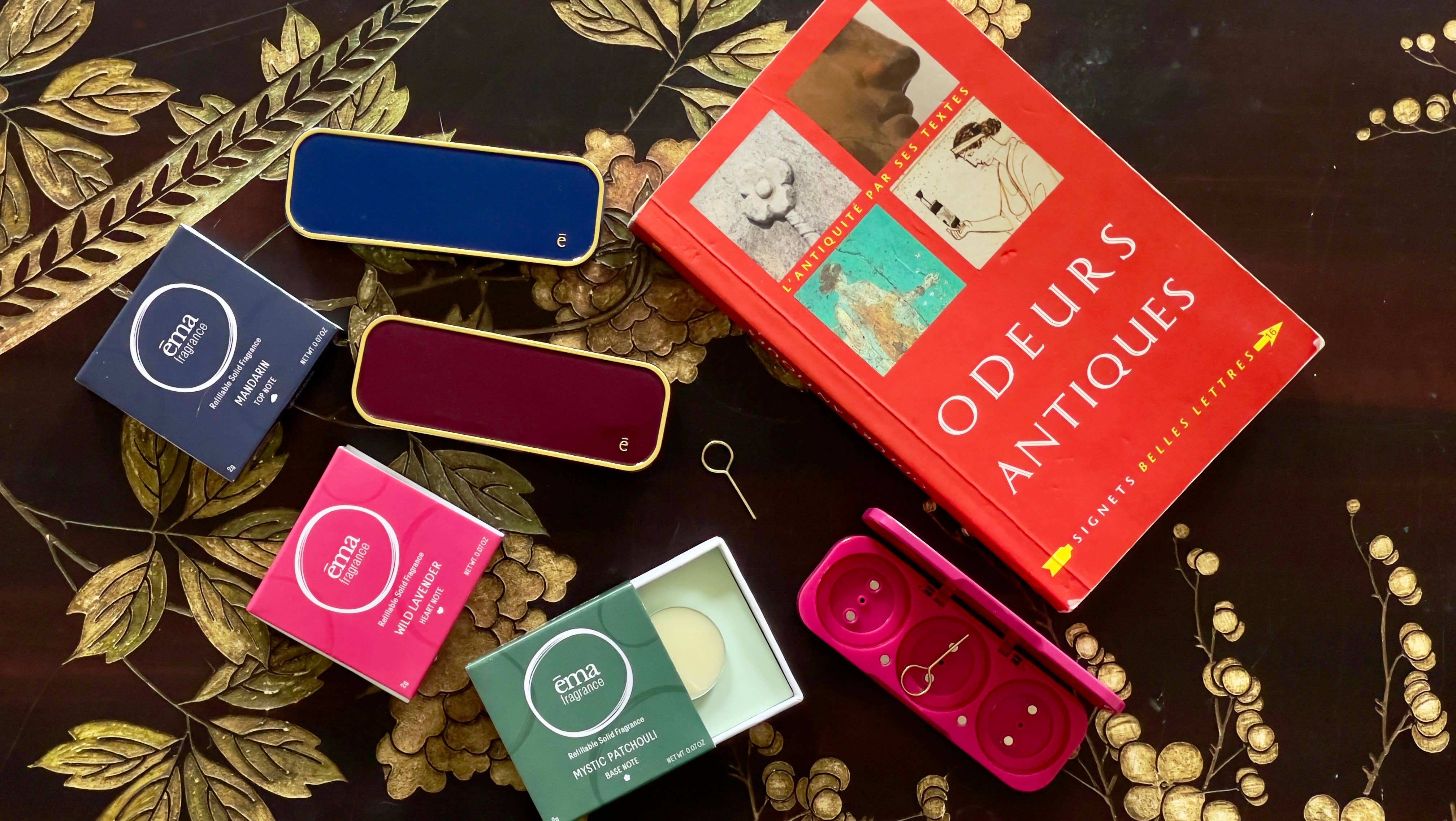 ēma fragrance - Vendita all'ingrosso Specchietti da borsa - Compatto ricaricabile per profumo solido personalizzato (Jaipur Pink)8