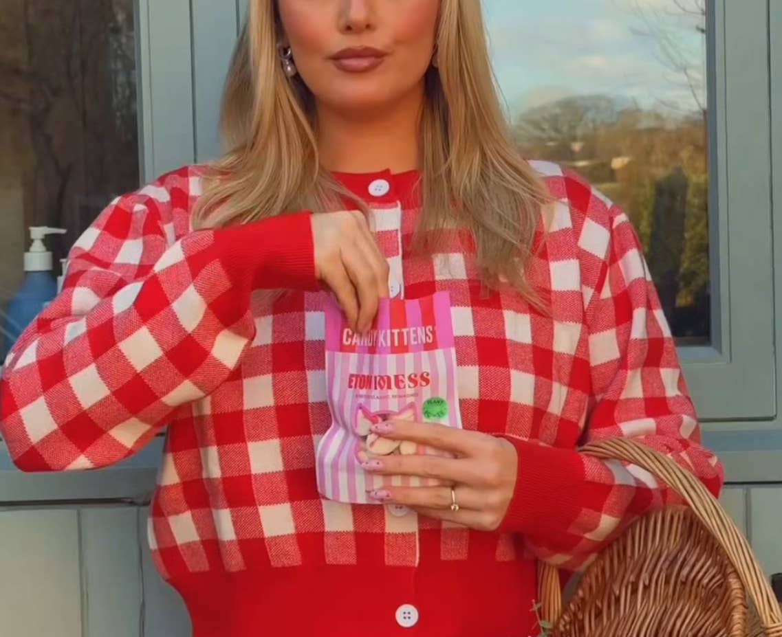 Belgium's Chocolate Source - Wholesale Gummy - Candy Kittens ETON MESS (strawberry-cream)VEGAN,10/cs 4.9 oz2