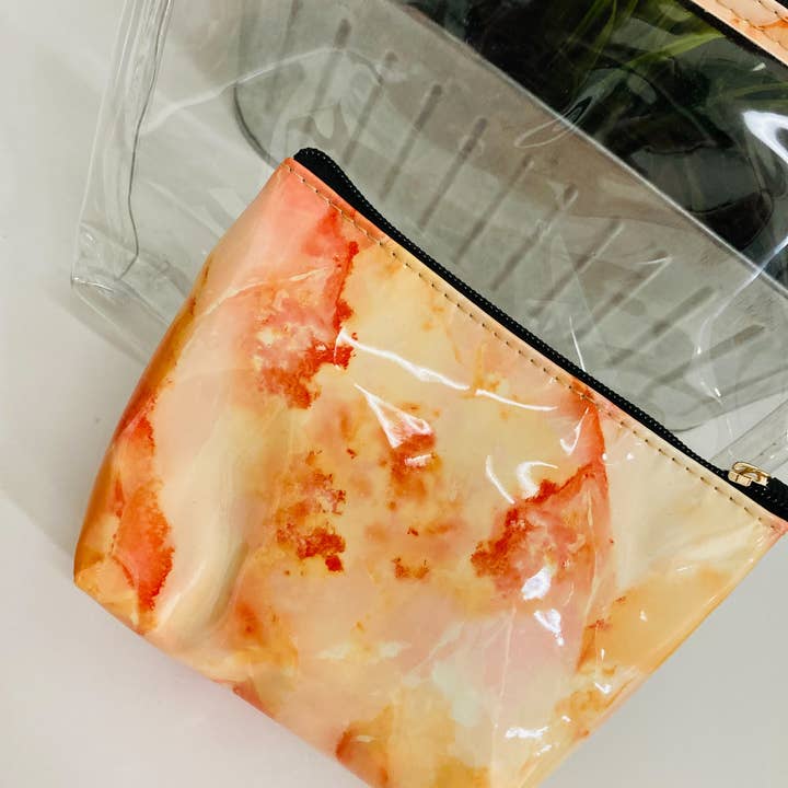 Justin & Taylor – Großhandel Schmink-/Kosmetiktasche – Marbleized Cloud | Kosmetiktaschen-Set mit 2 Beuteln — marmorierte und durchsichtige Beutel4