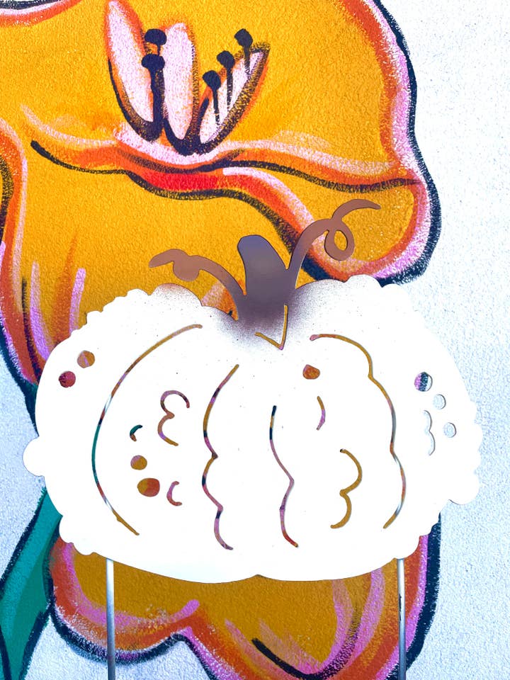 Citrouille Bosselée pour la vente par Garden Deva Sculpture Co.