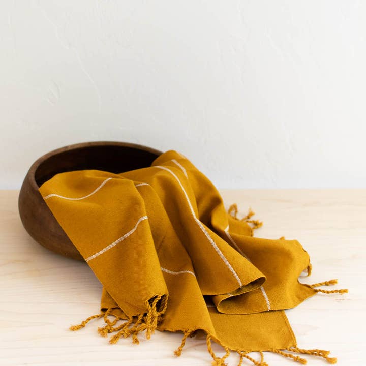 Fair + Simple – Engroshandel Håndklæde – Oversized Woven Håndklæde - Sennep1