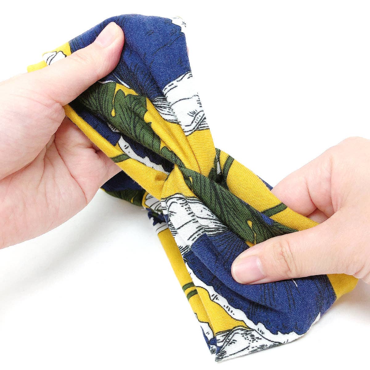 Wrapables.com - Wholesale Fashion Headband - Women's - Wrapables Boho Vintage Floral Elastic Headbands for Sports3