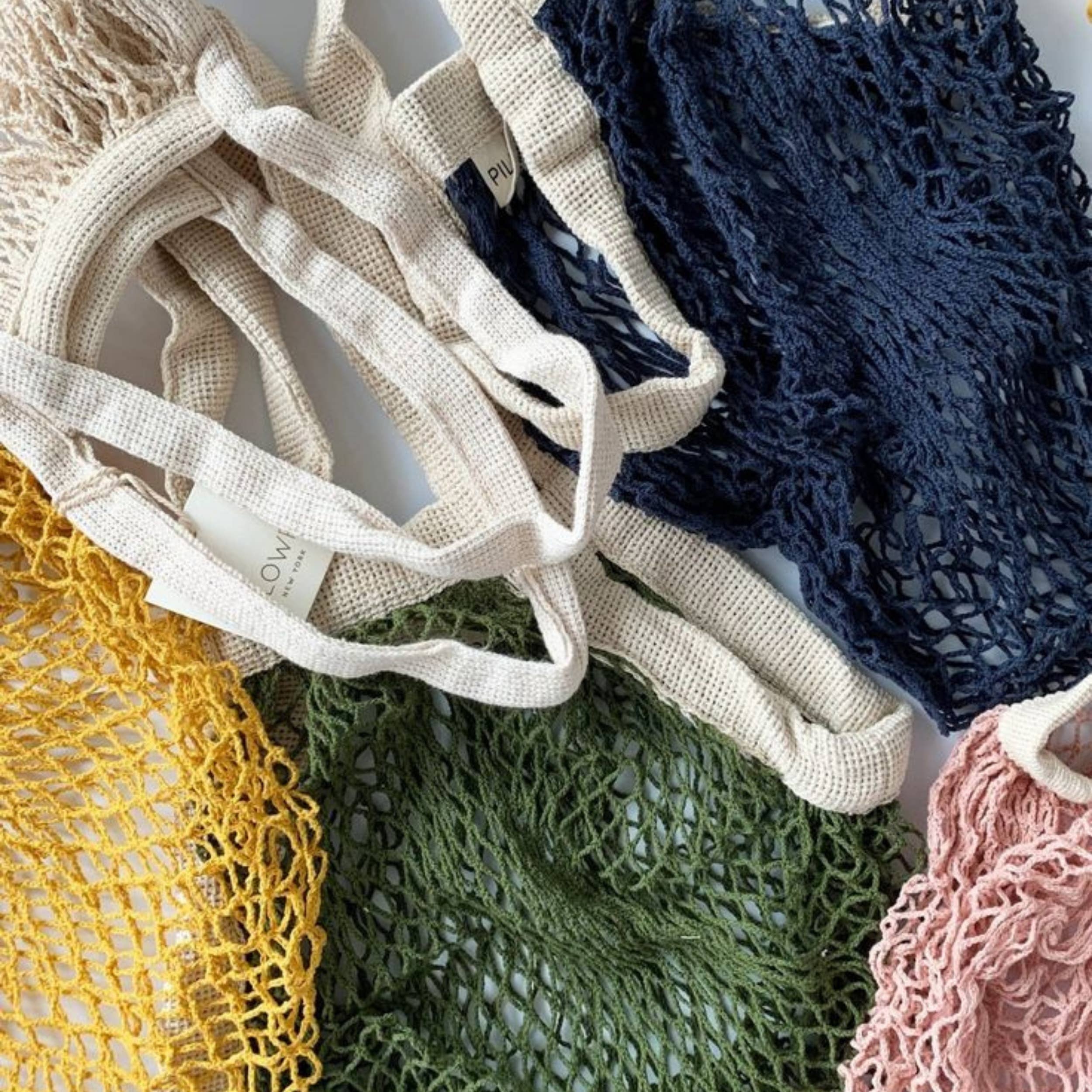 the french market bag no.2 in navy for wholesale on Faire3