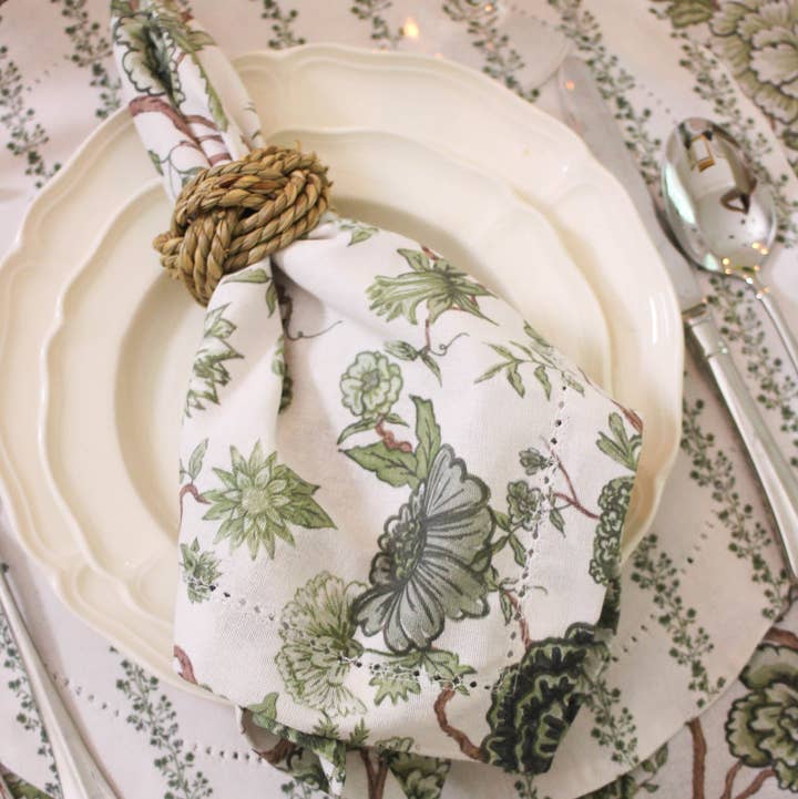 Willamere - Wholesale Dinner & Cloth Napkin - Florence Floral Napkins, Set of Four Fern