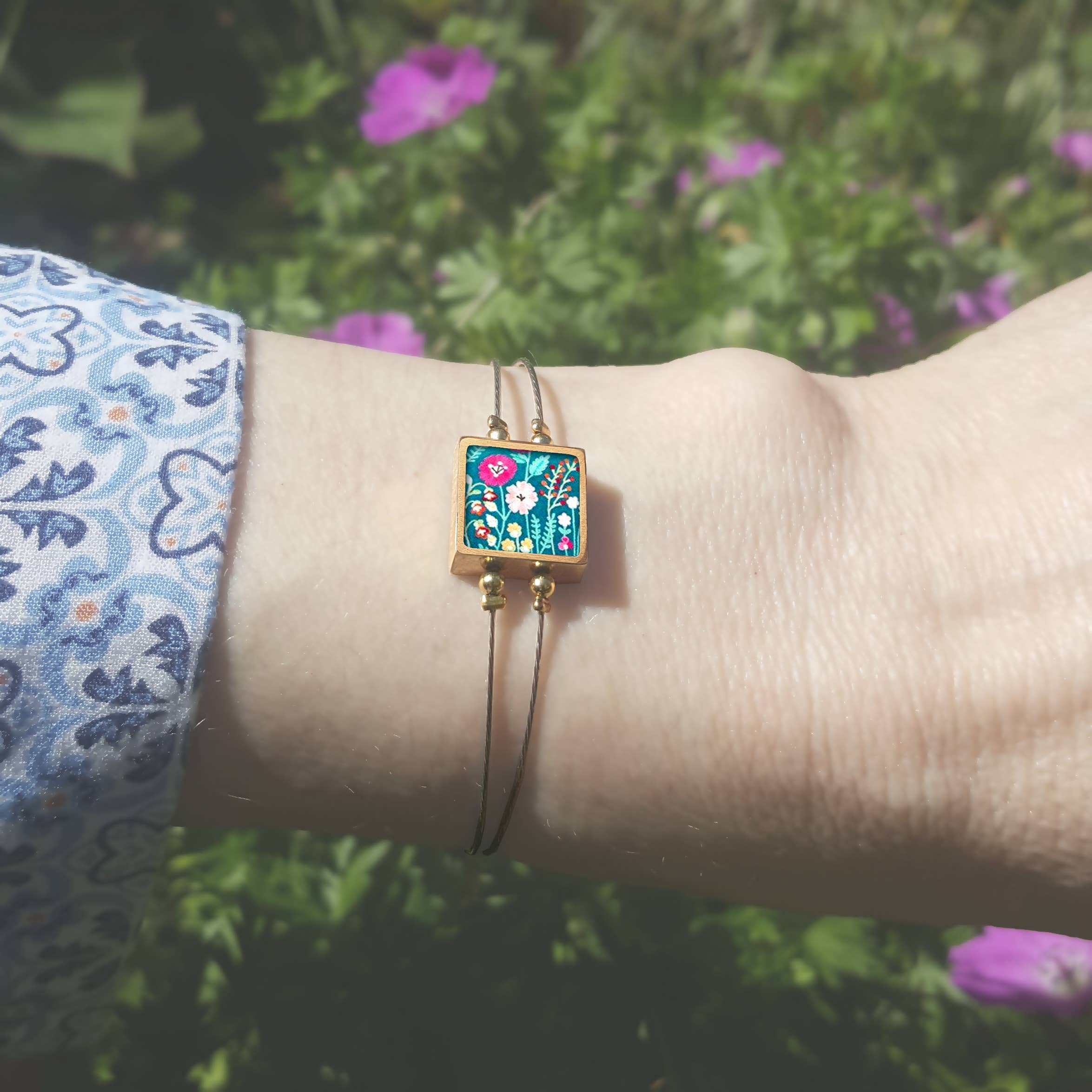 Noa Jewellery - Wholesale Charm/Dangle Bracelet - Framed Square Ceramic Bracelet, Gold Plated Stainless Steel3