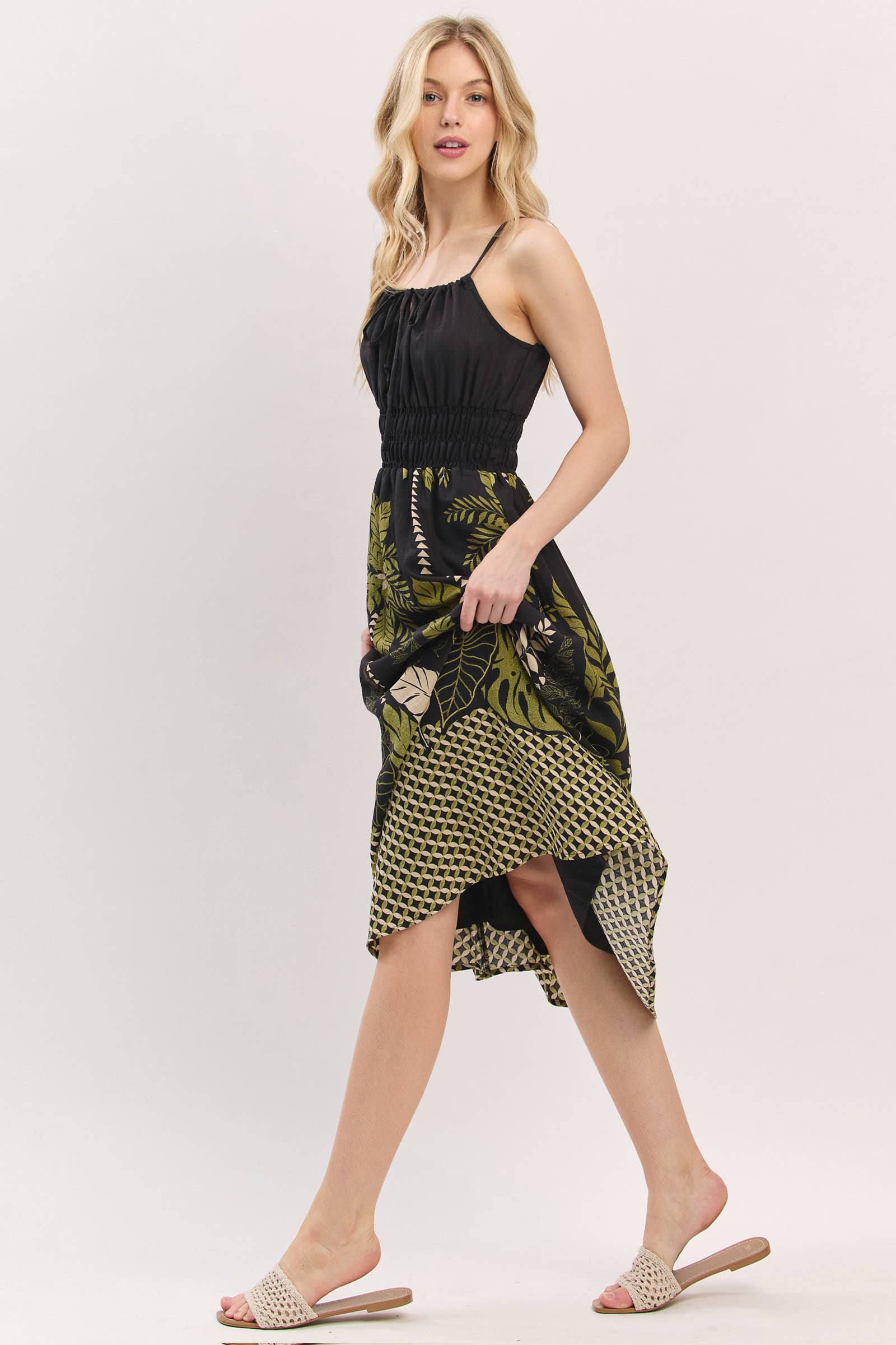 Final Touch – Vestido - Mulher por atacado – Vestido Midi com Detalhe de Smok na Cintura - VND40906C2