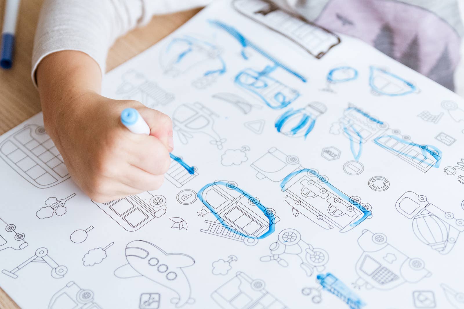 Babeehive Goods - Wholesale Coloring Mat - Kids & Baby - Silicone Reusable Coloring Placemat10