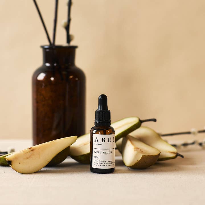 Abel Burners - Wholesale Fragrance Oil - Wellington 30ml Fragrance Oil - Pears, English Wildflowers3