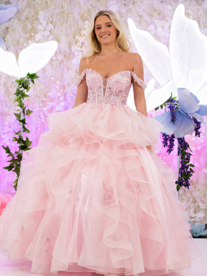 Kätzchen Staubiges Rosa für den Großhandel von Ruby Prom