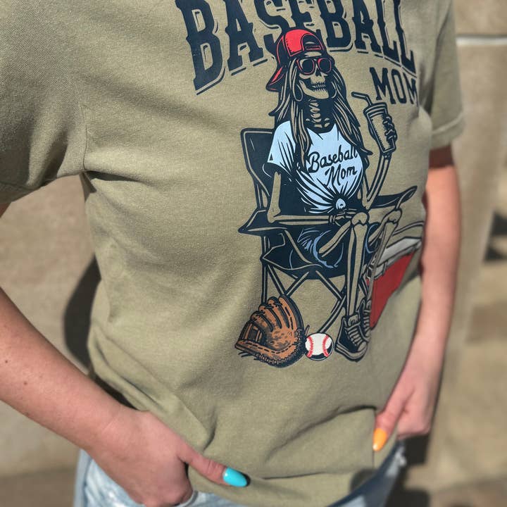 Mammaliv 'Till the Bone Grafisk T-shirt för wholesale av Collins & Co