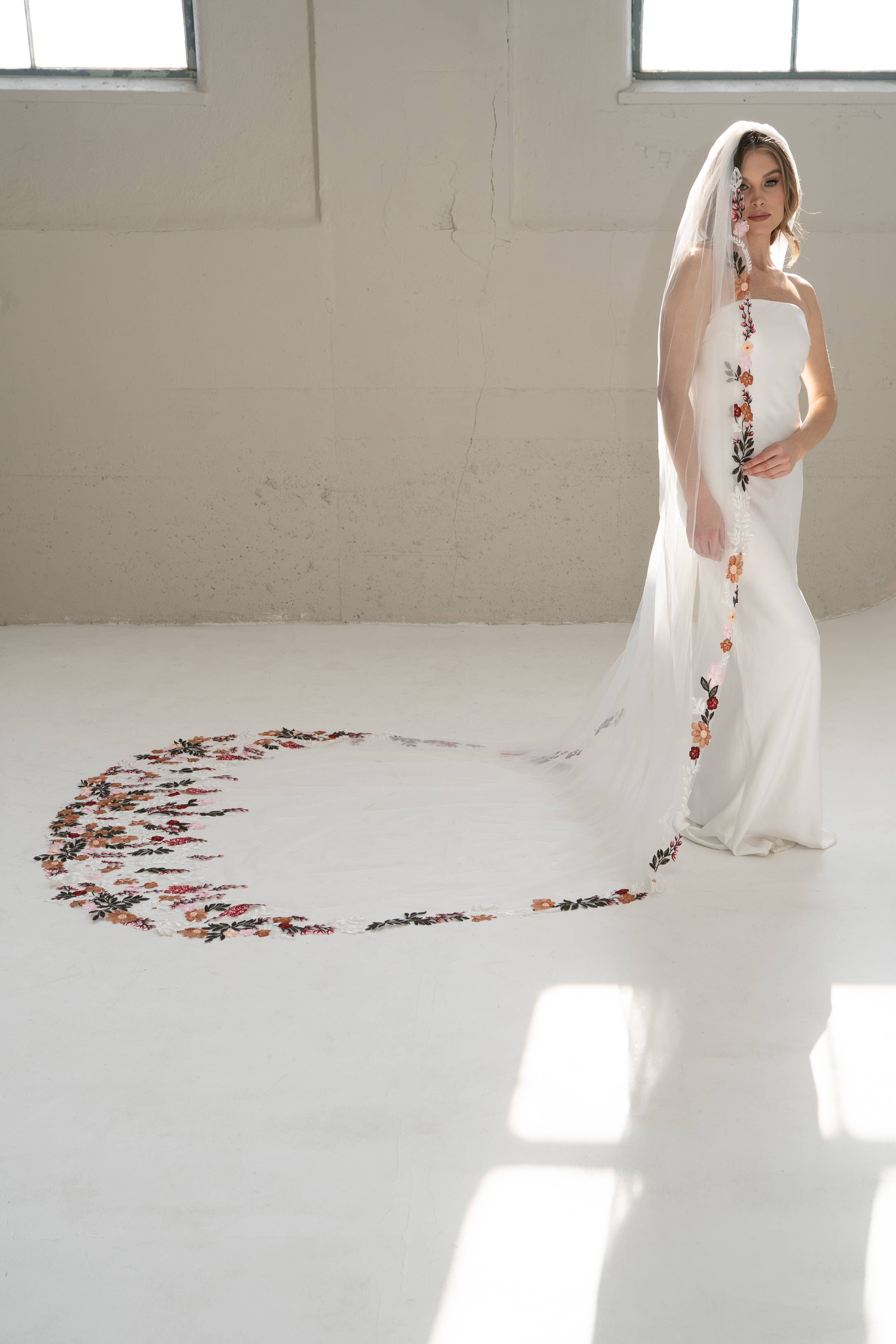 Heirloom Bridal Company - Wholesale Veil - Women's - Mariposa Veil - FW25-0021