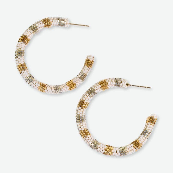 Zoey Stripes Brincos Pequenos de Argola com Missangas St. Moritz Atacado por atacado de INK + ALLOY