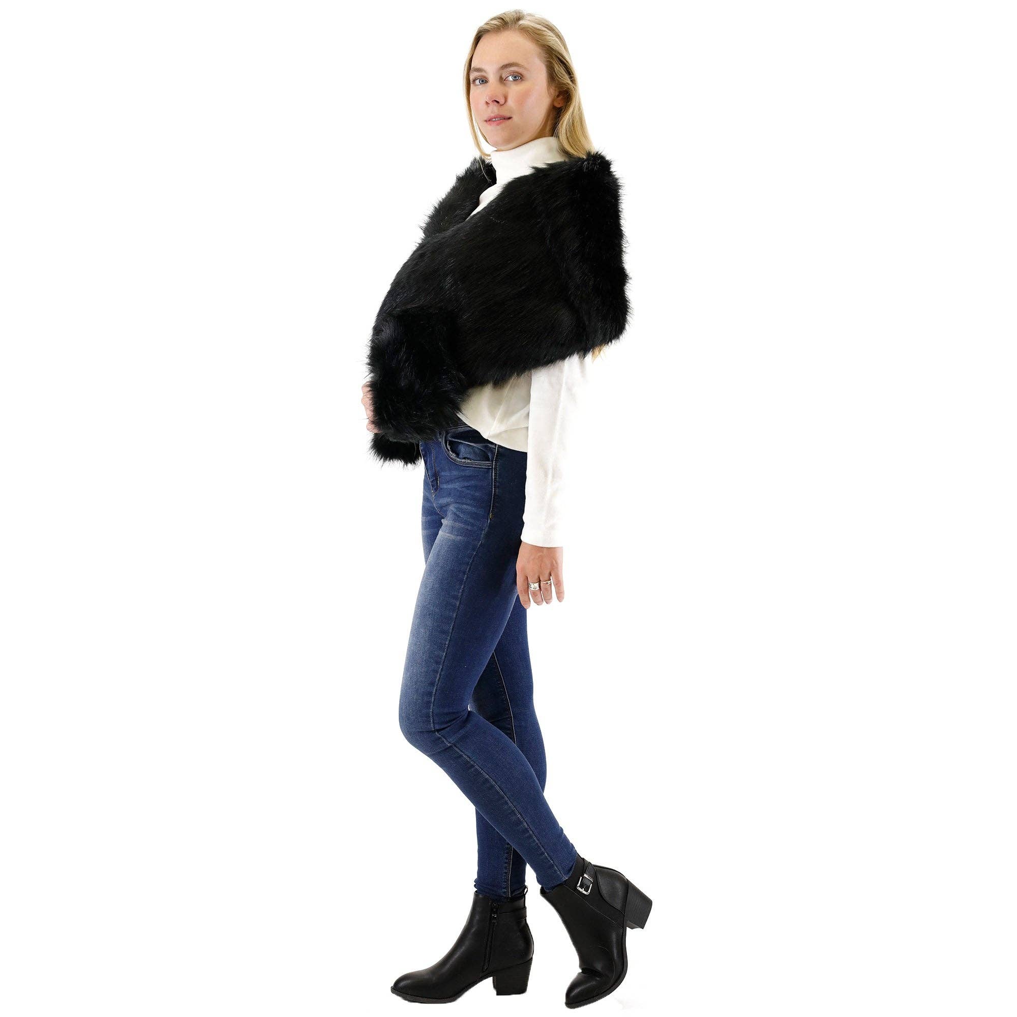 TAPA fashion - Wholesale Fur/Faux Fur Coat - Women's - Faux Fur Shawl Wide P373 (3PC)11