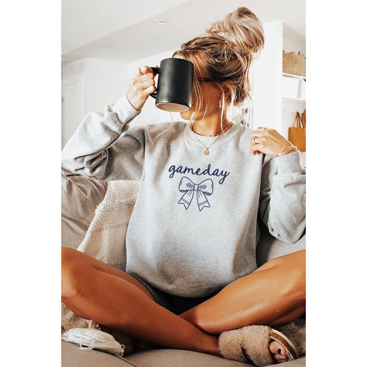 GAME DAY VINTAGE GRAPHIC SWEATSHIRTS for wholesale by Illustrated Society