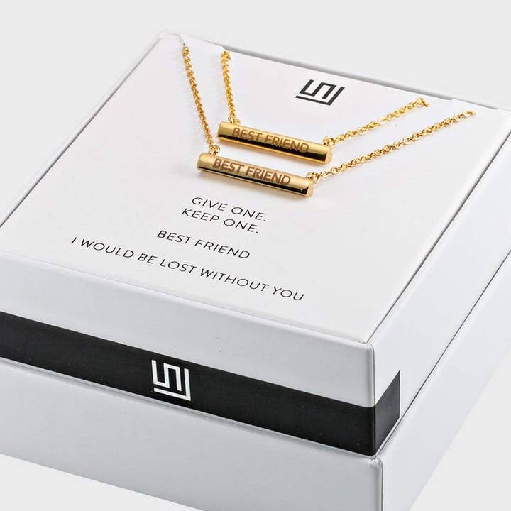 Coffret Cadeau Colliers Meilleurs Amis pour la vente par STELLA VALLE