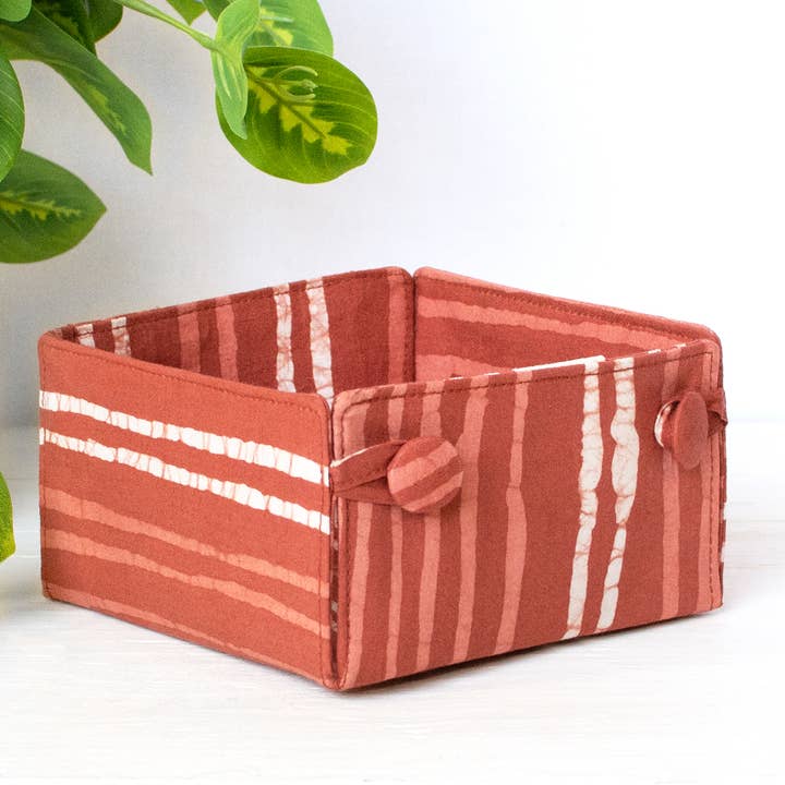 Button Basket Mini: Reeds - Rust-Organic for wholesale by Global Mamas