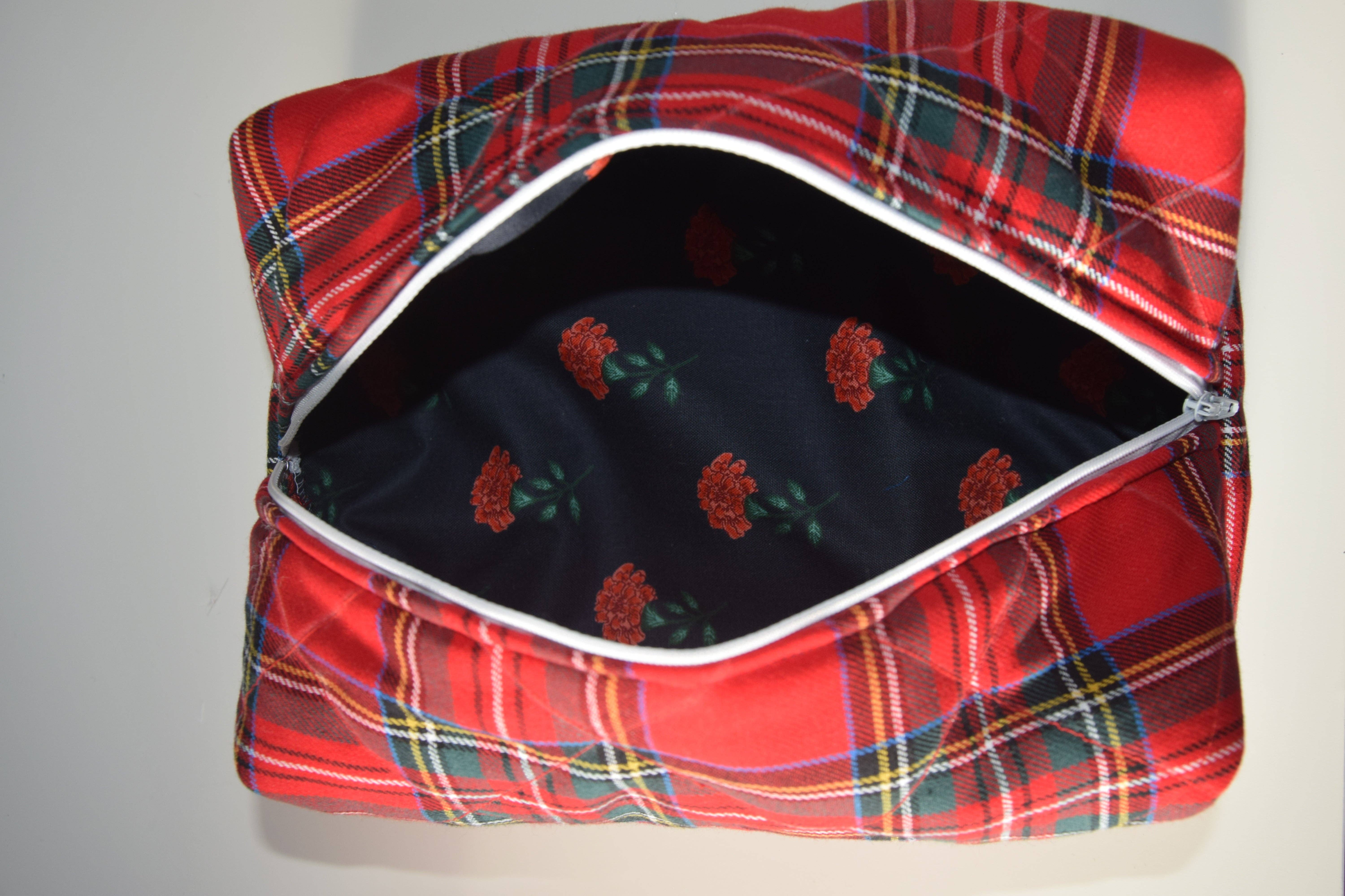 Blossom and Bloom Bags - Wholesale Makeup/Cosmetic Bag - Stewart Cosmetic Bag2