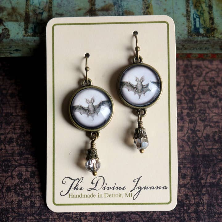 The Divine Iguana - Wholesale Dangle Earrings - Victorian Bat Goth Halloween Earrings4