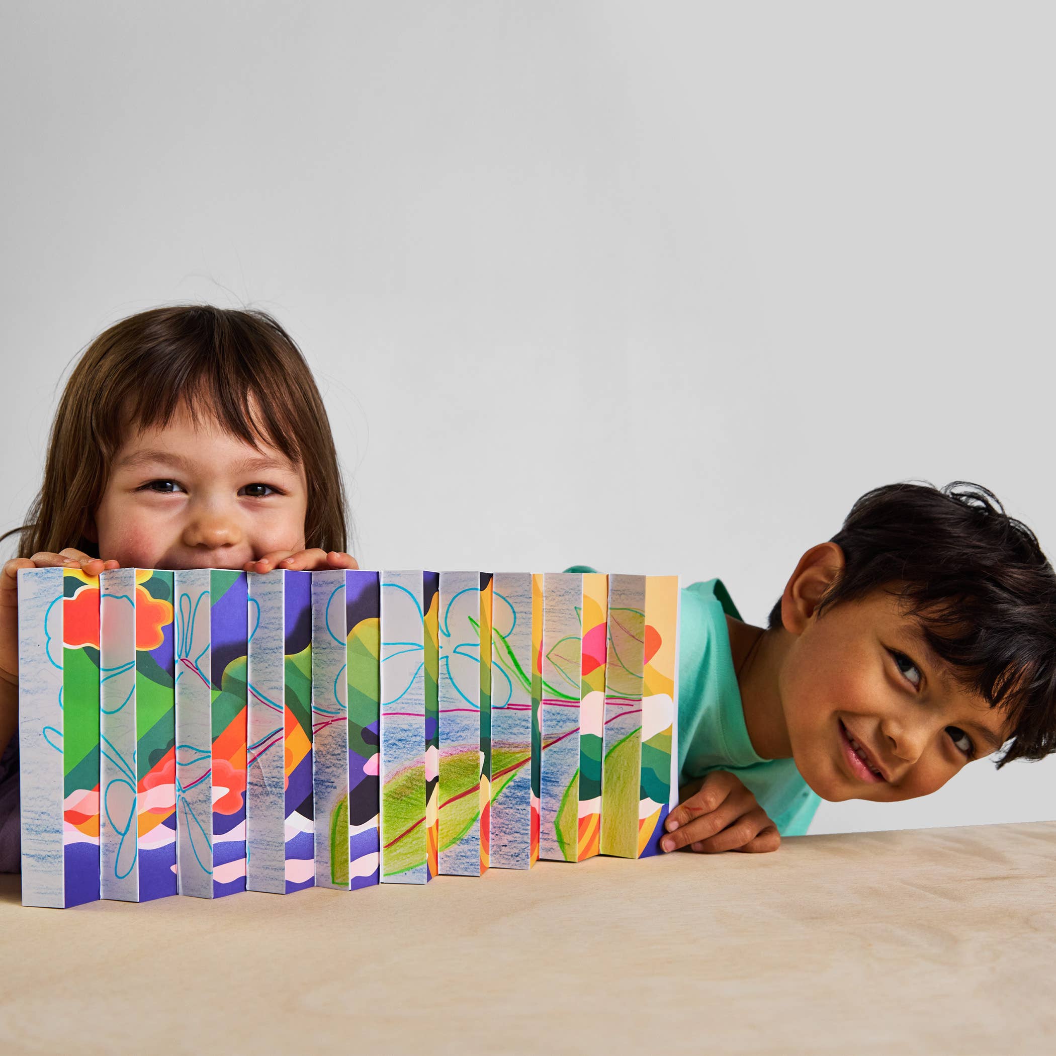 MAJO IDEAS – wholesale DIY craft kit – Child – VOL ①② — OP ART Sticker Based Art Pack7