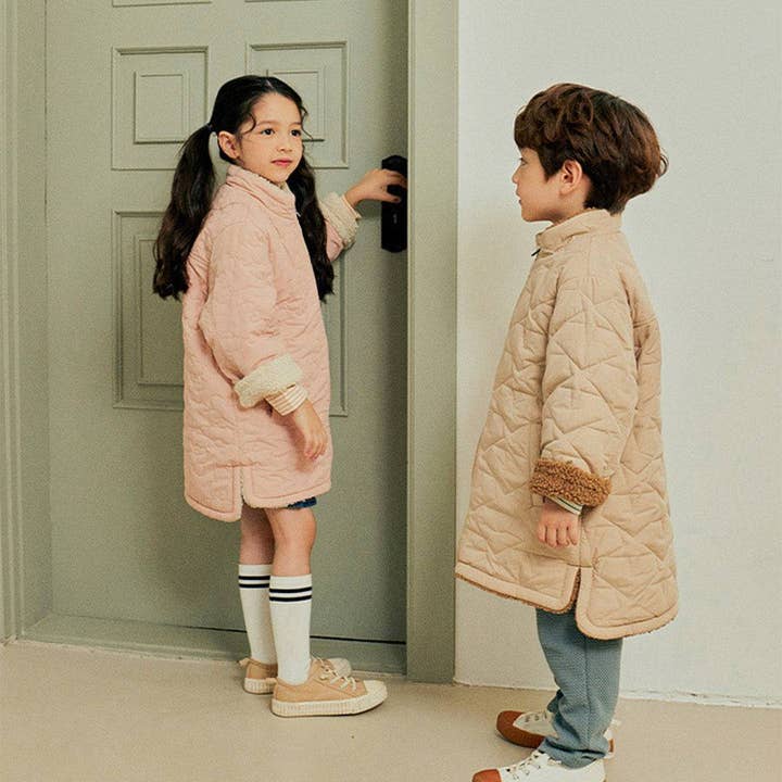 ToTo Heros - Wholesale Puffer Jacket - Kids - Quilt & Teddy Reversible Long Jacket14