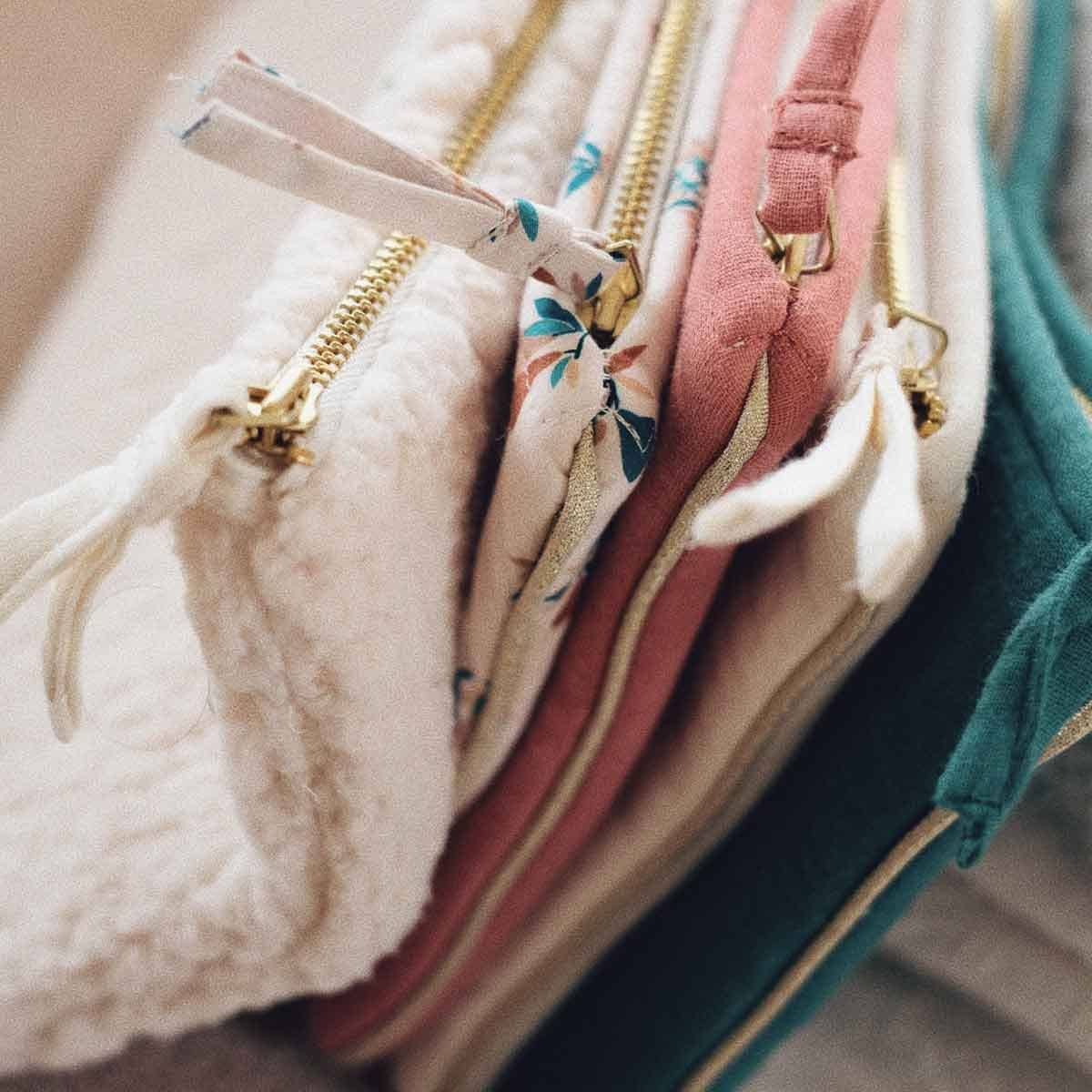 Cocoeko - Wholesale Pouch - Women's - Women's organic cotton pouch AUTUMN PEARS1