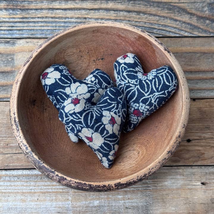 Belle's Nest - Wholesale Sachet - Blue Floral Mini Lavender Hearts0