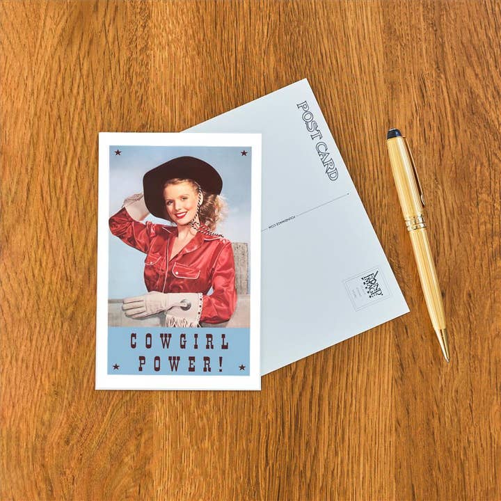 Found Image Press - Vente Cartes postales - Carte postale CG-57 Pouvoir Cowgirl, Chemisier en soie et gants1